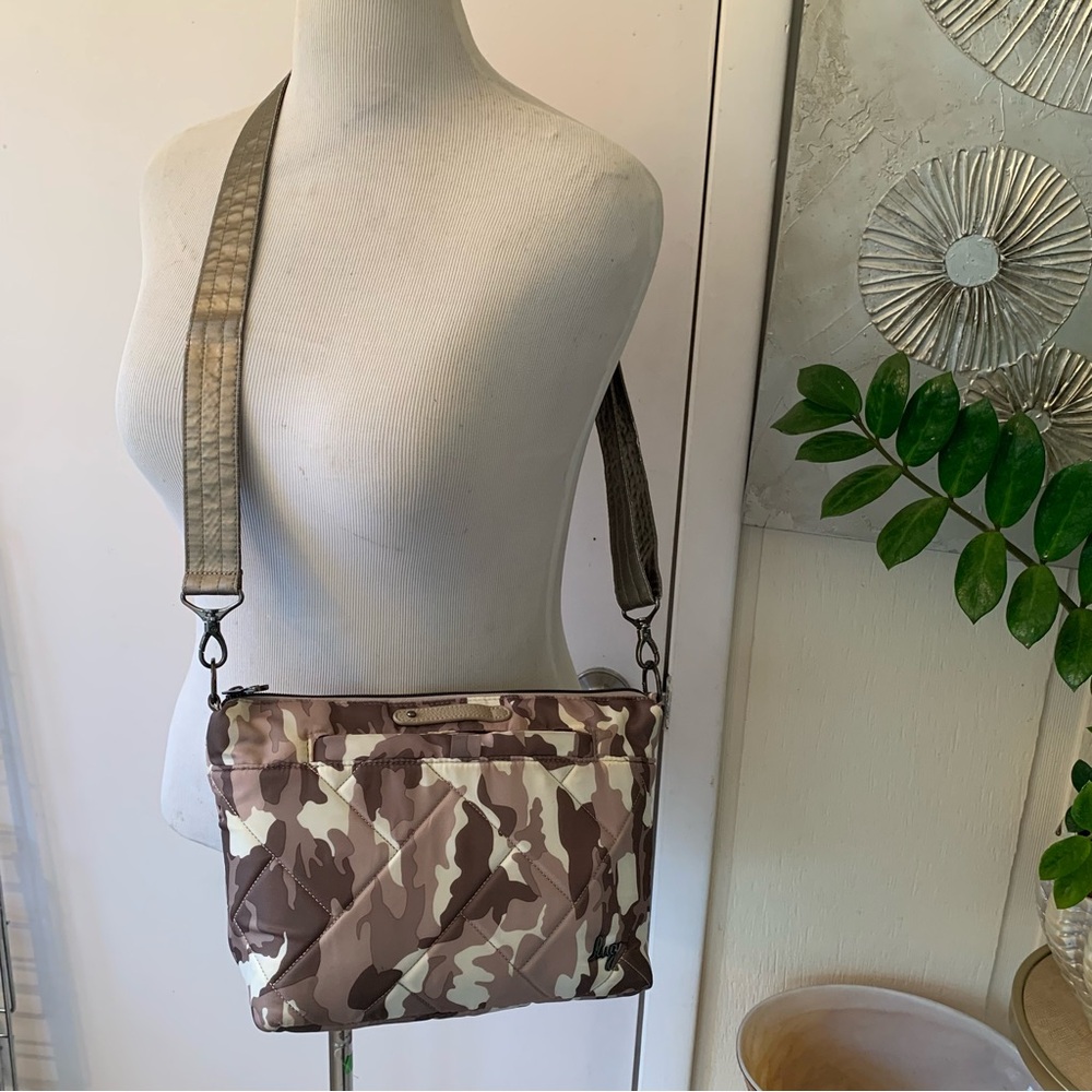 Lug Camouflage  Print Polyester Crossbody Medium Size Bag Flare
